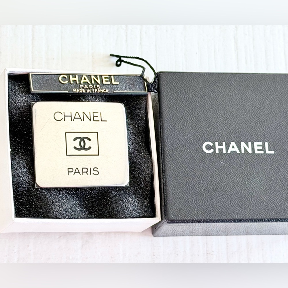 Chanel Paris Silver Square CC Logo Brooch 96P Vintage